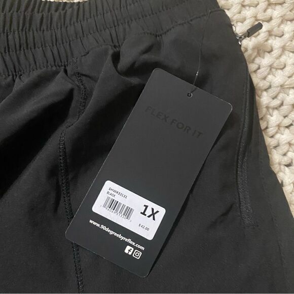 NWT 90 Degree By Reflex Activewear  Shorts with built in underwear. Sz 1X - Picture 3 of 6